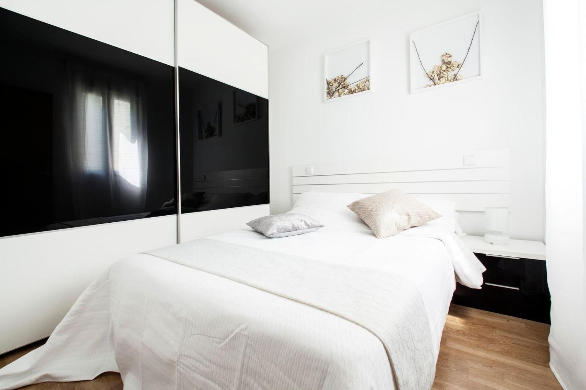 Apartamentos Day Madrid Ildefonso Centro Gran Via Sol Malasana Exteriör bild